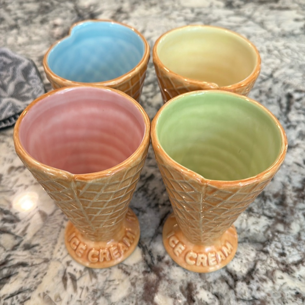 Williams Sonoma Ice Cream Cone Waffle Cups one each: pink, blue, green, yellow